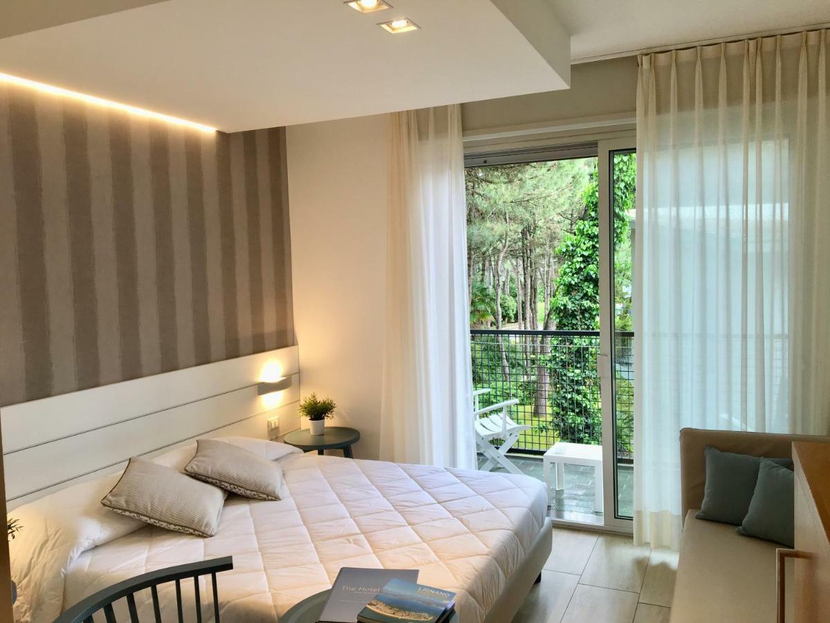 Suite Erica Lignano Hotel Lignano Sabbiadoro Exteriér fotografie